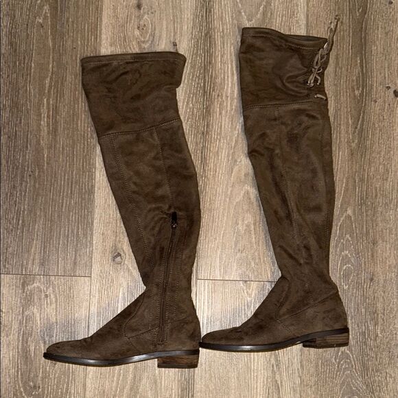 VINCE CAMUTO Brown Over-the-Knee Suede Boots